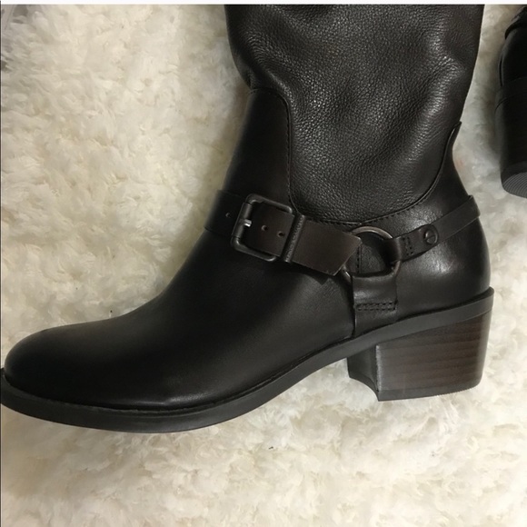 💕SALE💕 NWOT Vince Camuto Brunah Boots - Picture 3 of 8
